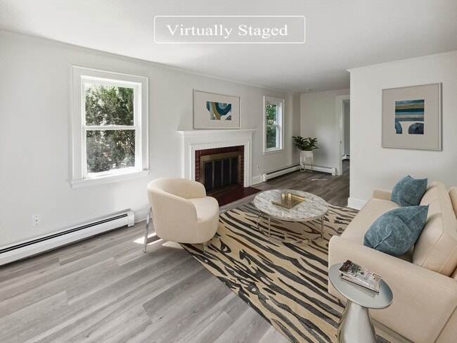 Building Photo - 312 Linden St