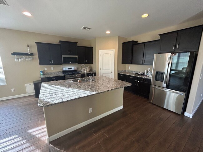 Foto del edificio - 26105 N 137th Ln