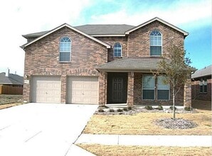 Building Photo - 224 Bluefinch Dr