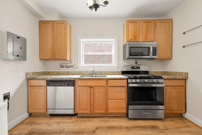 Foto del edificio - 730 15th St SE