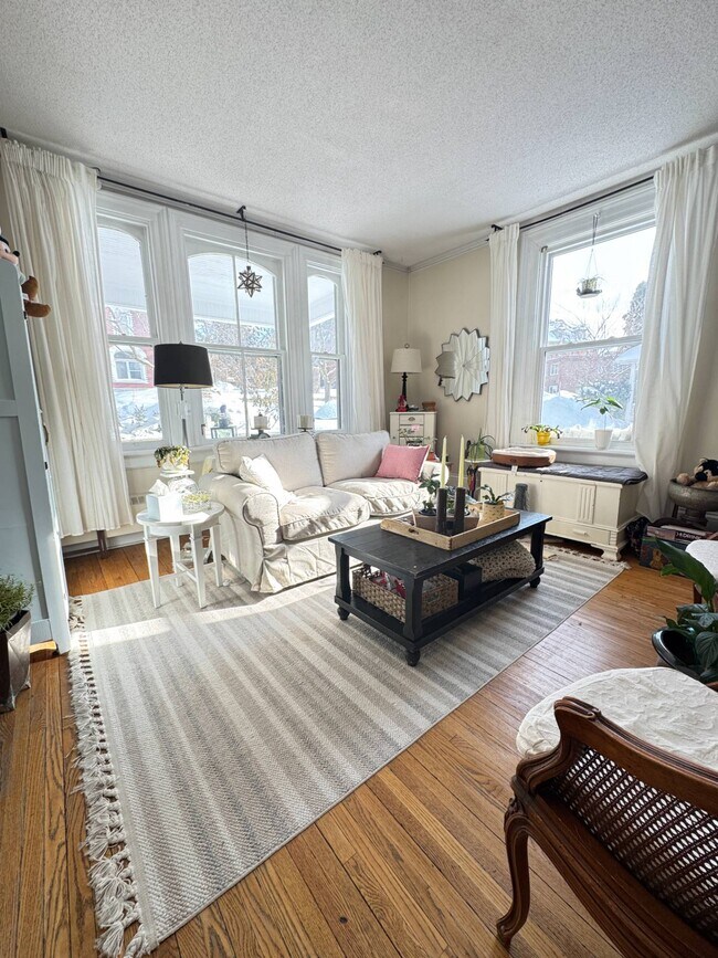 Photo du bâtiment - 8 Peel St