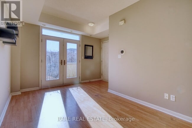 Building Photo - 70-TH70 Carr St