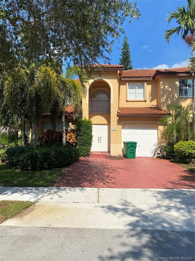 202 Aspen Way Davie Fl 33325 - 202  Aspen Way   Davie Fl 33325