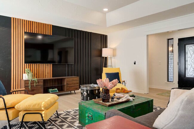 Foto del edificio - 3308 W Rock Creek Rd
