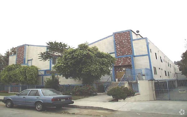 Primary Photo - Palmer Gardens