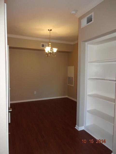 Foto del edificio - 2255 Braeswood Park Dr