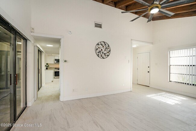 Foto del edificio - 3444 Partridge Ct