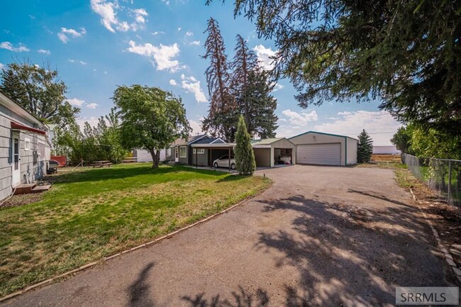 Foto del edificio - 2910 E Lincoln Rd