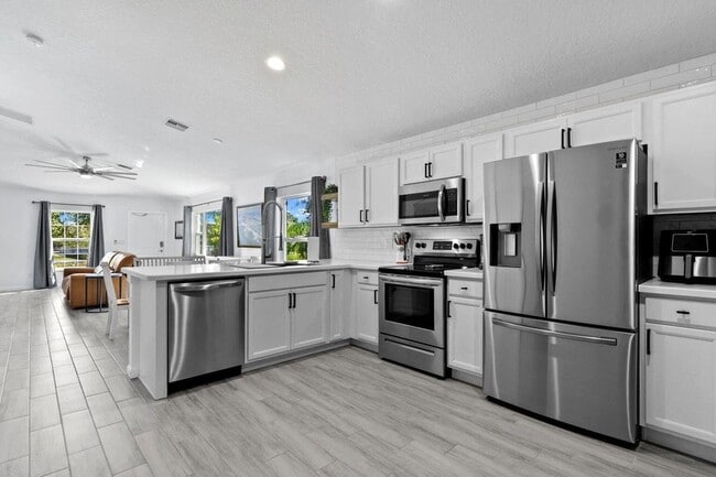 Photo - 5032 SE Flounder Avenue Unit House