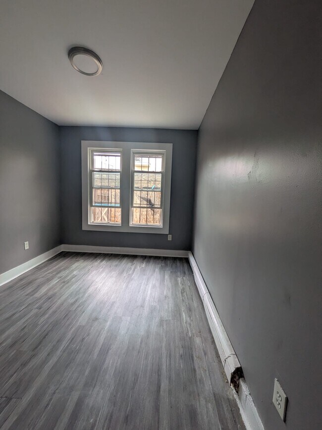 Foto del edificio - 168 Fulton Ave