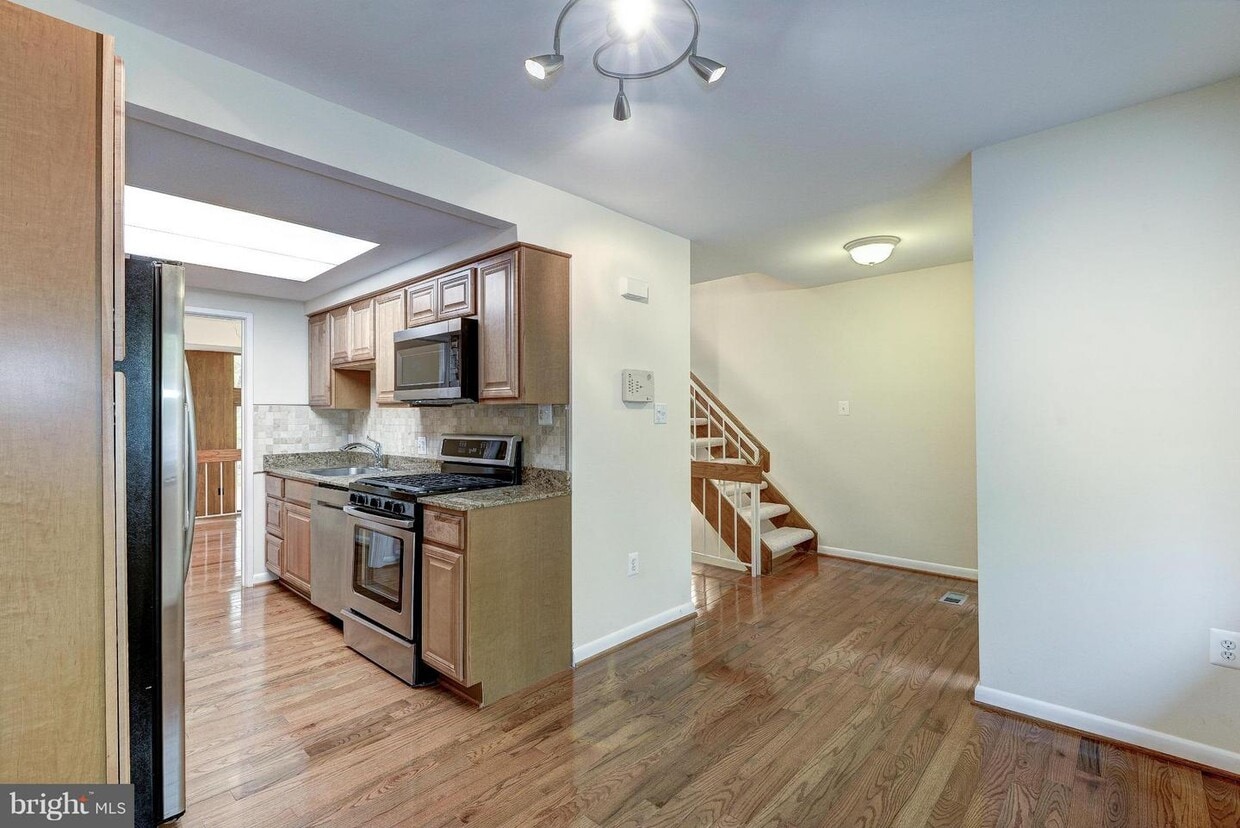 1647 Bentana Way, Reston, VA 20190 Townhome Rentals in Reston VA