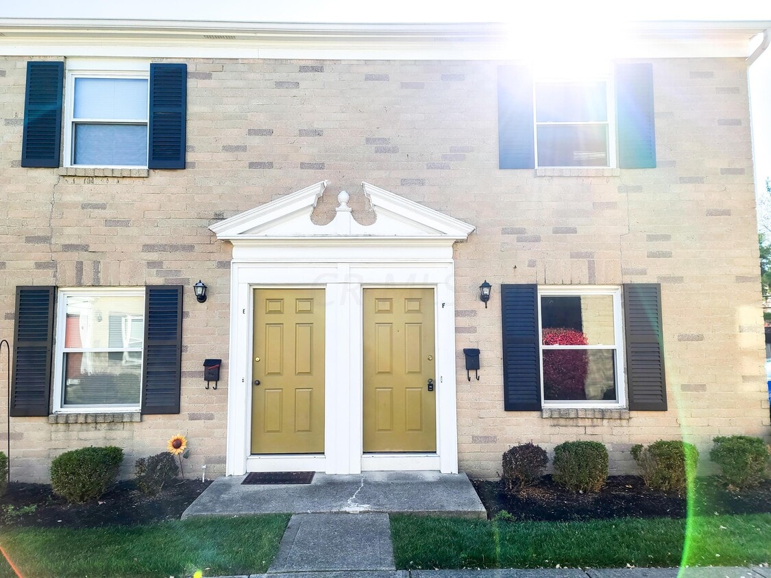 5011 Godown Rd Unit F, Columbus, OH 43220 Room for Rent in Columbus