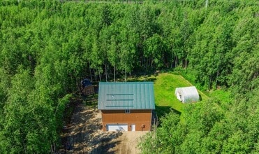 Building Photo - 9475 Waxwing St