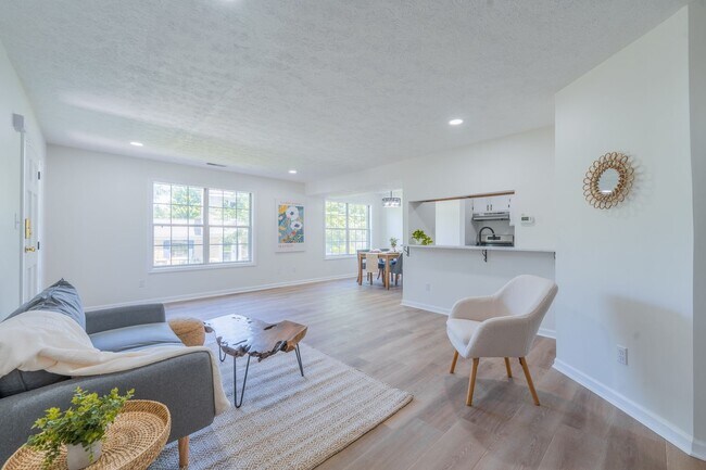 Foto del edificio - 3123 S Eden Dr
