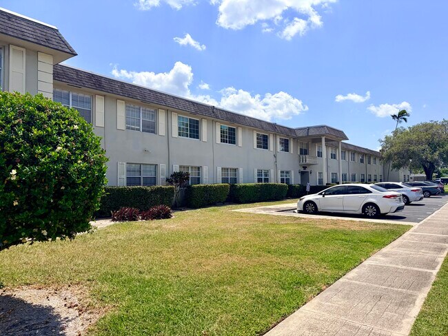 Foto del edificio - 1560 McKinley St
