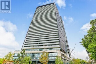 Building Photo - 585-3585 Bloor St E
