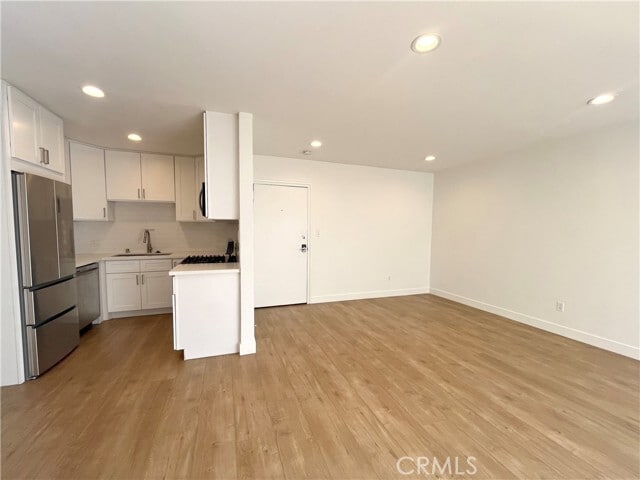 Foto del edificio - 8308 Clinton Ave