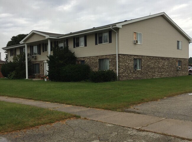 Building Photo - 826 Wheelock Ave
