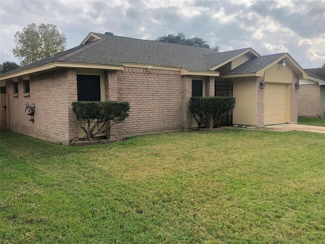 Foto del edificio - 12810 Copper Mill Dr