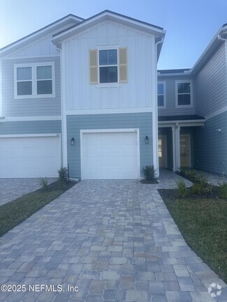 Building Photo - 42 Thurnham Ln