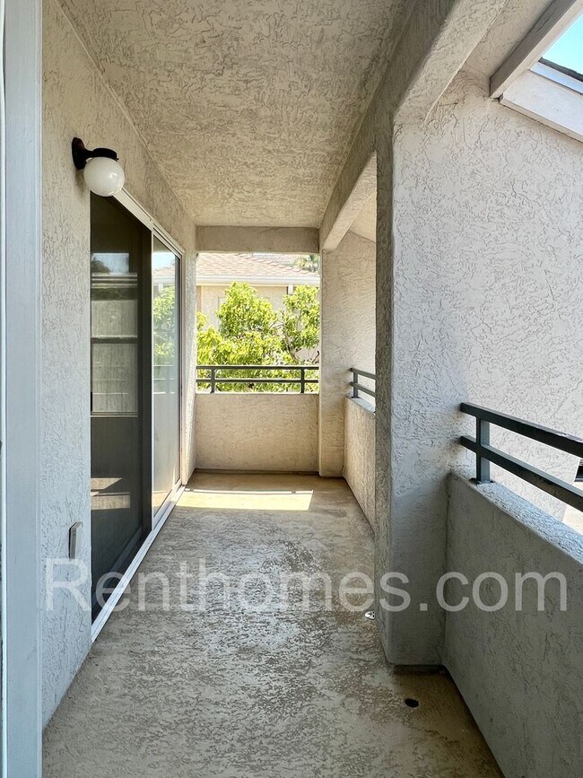 Foto del edificio - 11881 Spruce Run Dr