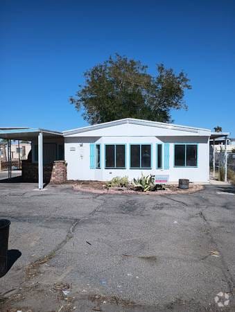 Building Photo - 13554 E 45th St