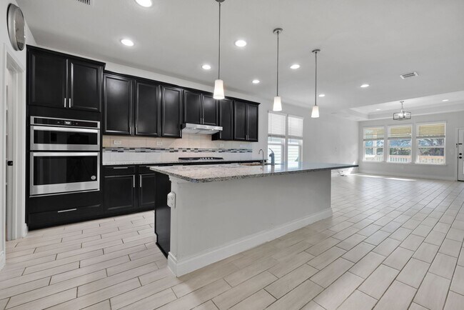 Building Photo - Beautiful Rental Home in North SA! **LEASI...