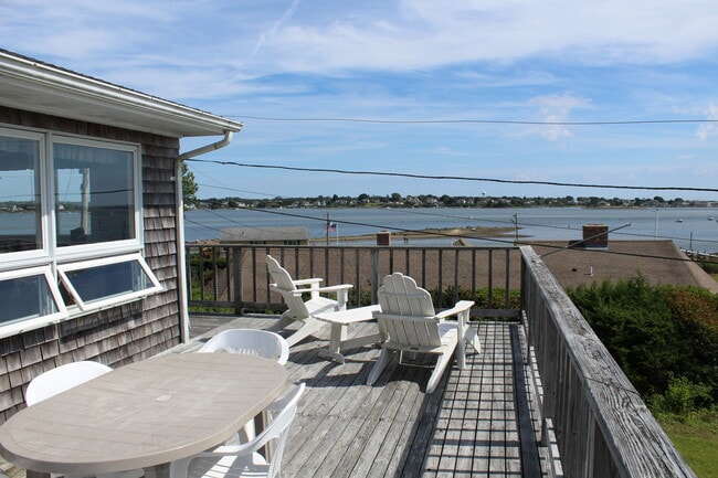 Building Photo - 652 Jerry Brown Farm Rd