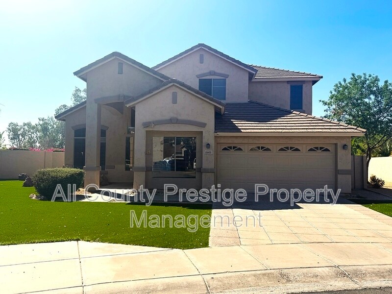 Primary Photo - 2602 E Glass Ln
