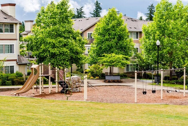 Building Photo - 11825 NW Stone Mountain Lane Unit 402