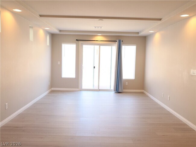 Building Photo - 6396 Tamber Bay Rd