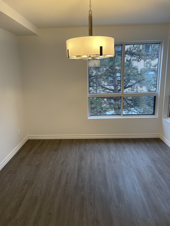 Building Photo - The Pines