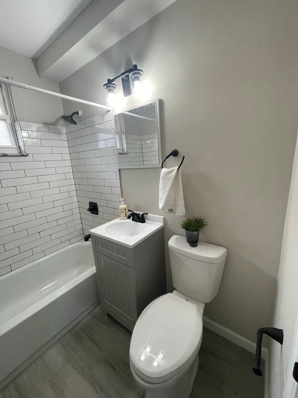 Foto del edificio - 1776 N Star Rd