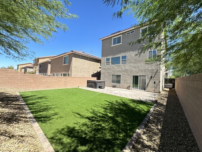Foto del edificio - 10187 Lawton Ridge Ct