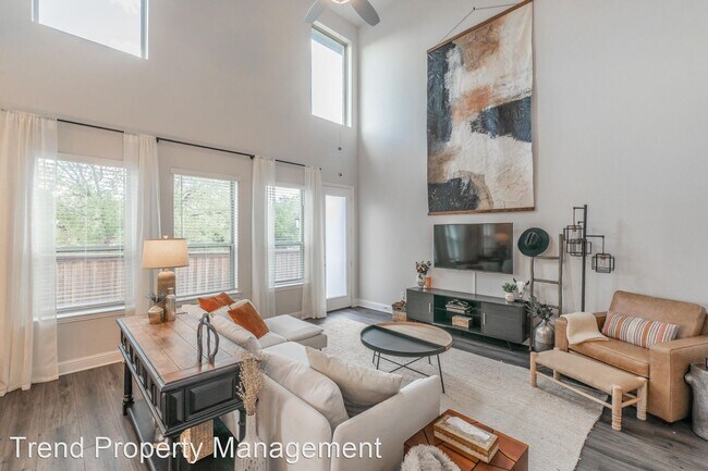 Foto del edificio - 3 br, 2.5 bath House - 5407 Winged Foot Drive