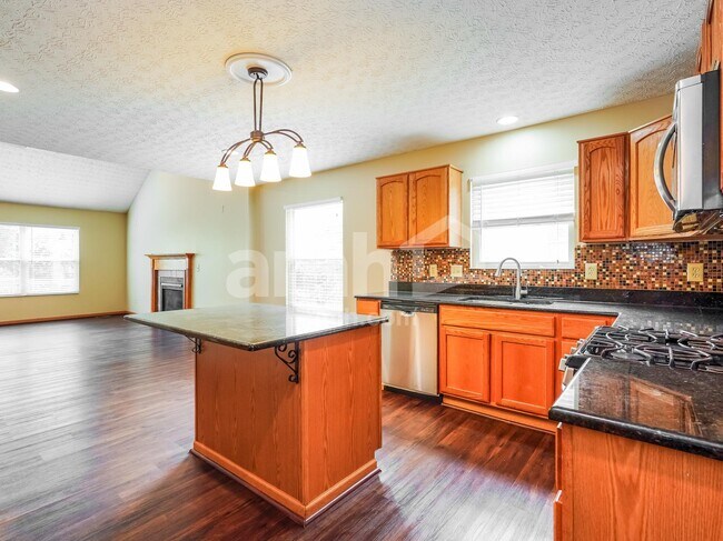 Foto del edificio - 8135 Arbor Rose Way