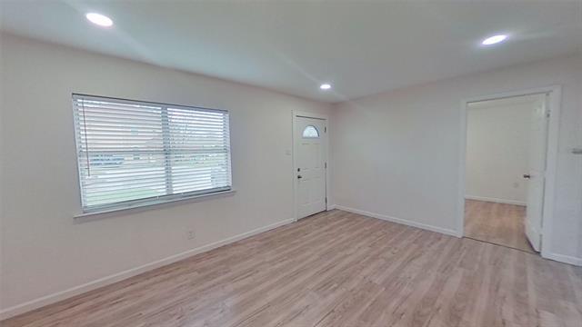 Building Photo - 2320 Brockbank Dr