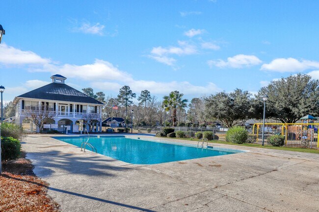 Foto del edificio - 79 Byron Dr