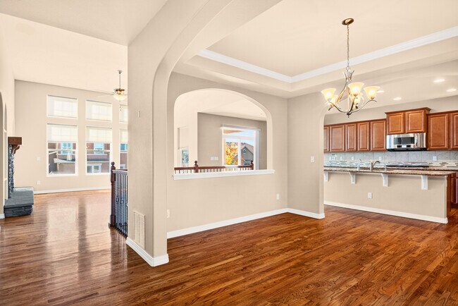 Building Photo - 5279 Mount Cutler Ct