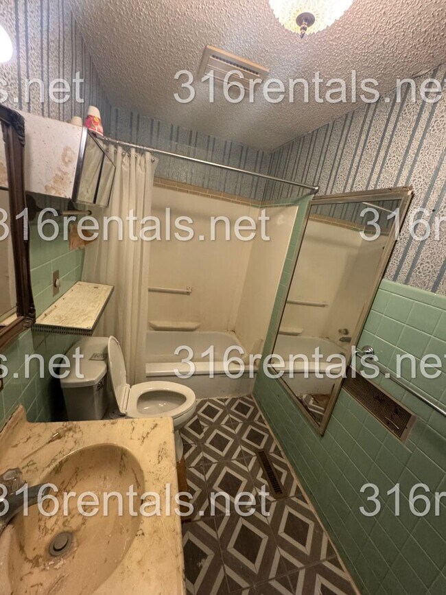 Foto del edificio - $845 - 3 bed 1 bath - Single Family Home