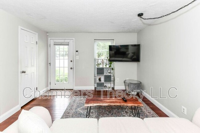 Building Photo - 1661 Fieldthorn Dr