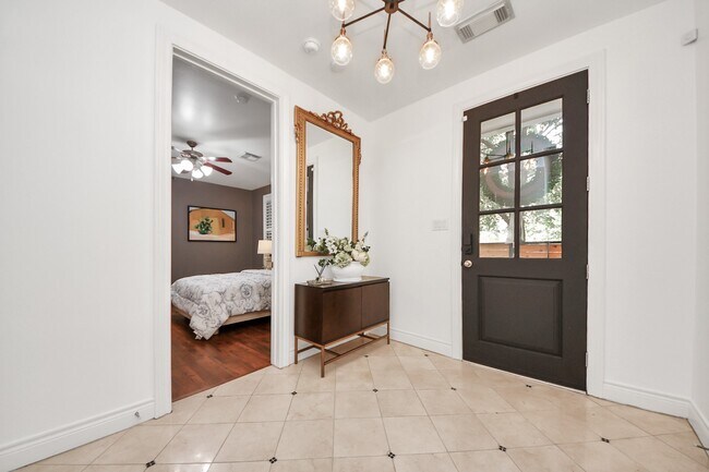 Foto del edificio - 620 Rutland St