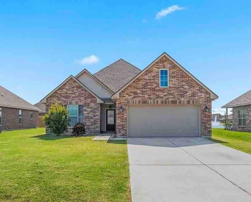 2116 Westbank Dr, Lake Charles, LA 70611 House Rental in Lake Charles