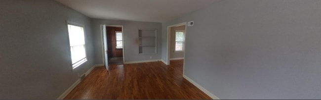 Building Photo - 1857 Anderson Ave