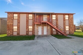 Building Photo - 304 Erby Ave