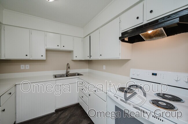 Foto del edificio - 3384 McGehee Rd