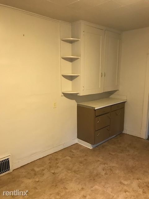 Building Photo - 2 br, 1 bath  - 211 Mason Ave Apt 1