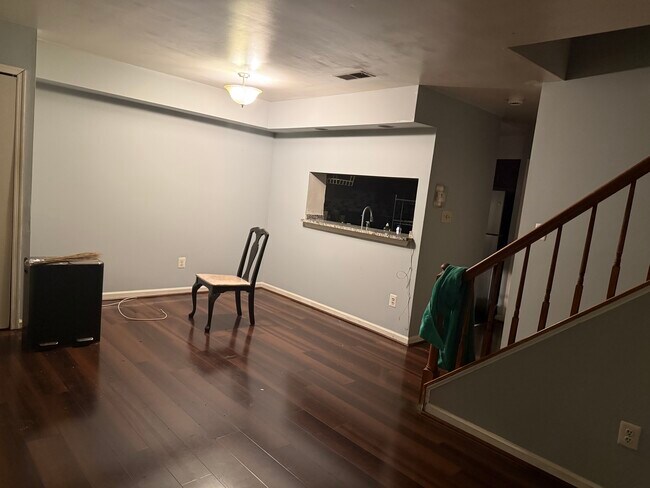 Building Photo - 14431 Gringsby Ct