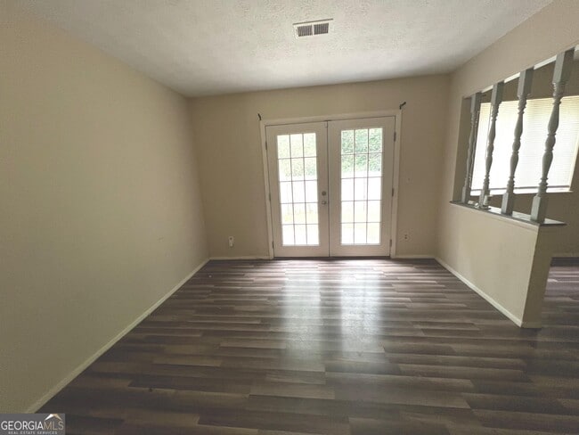 Building Photo - 5557 Marbut Rd