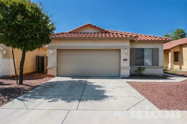 Building Photo - 12519 W Estero Ln